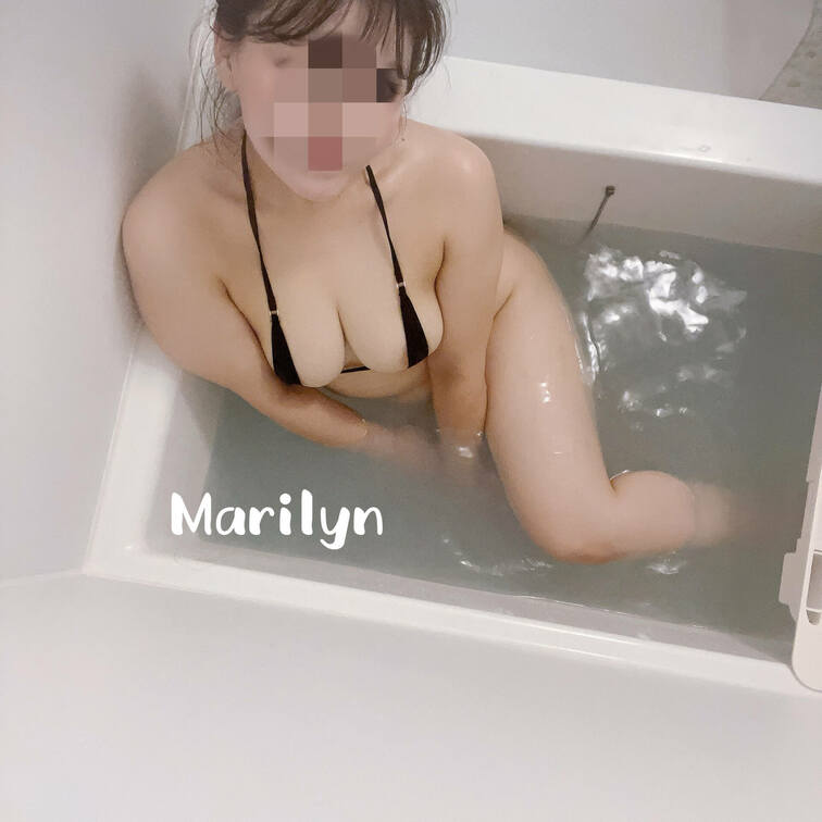 皆さんこんにちは\♡︎/

今週は色々なまりりんを見て欲しくて...
いろんなショット、短いちょっとえっちな動画、