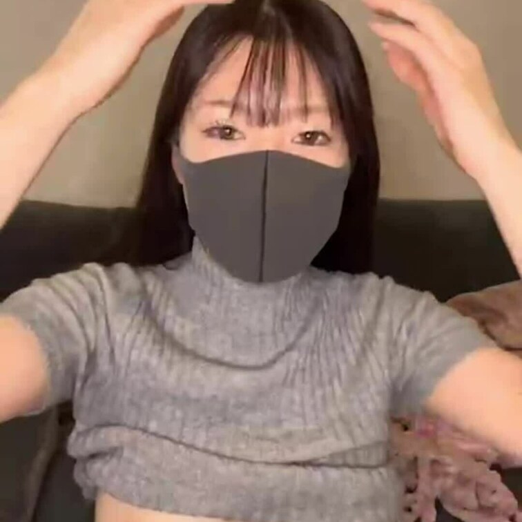【ほなみ 24 歳】

ほなみさんのライブ配信動画です
生配信 だと、1 回の有料配信を視聴すると、おおよそ平均 