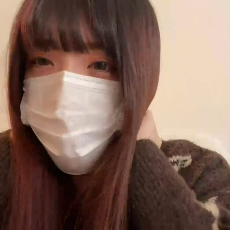 【みれい 20 歳】

みれいさんのライブ配信動画です
生配信 だと、1 回の有料配信を視聴すると、おおよそ平均 