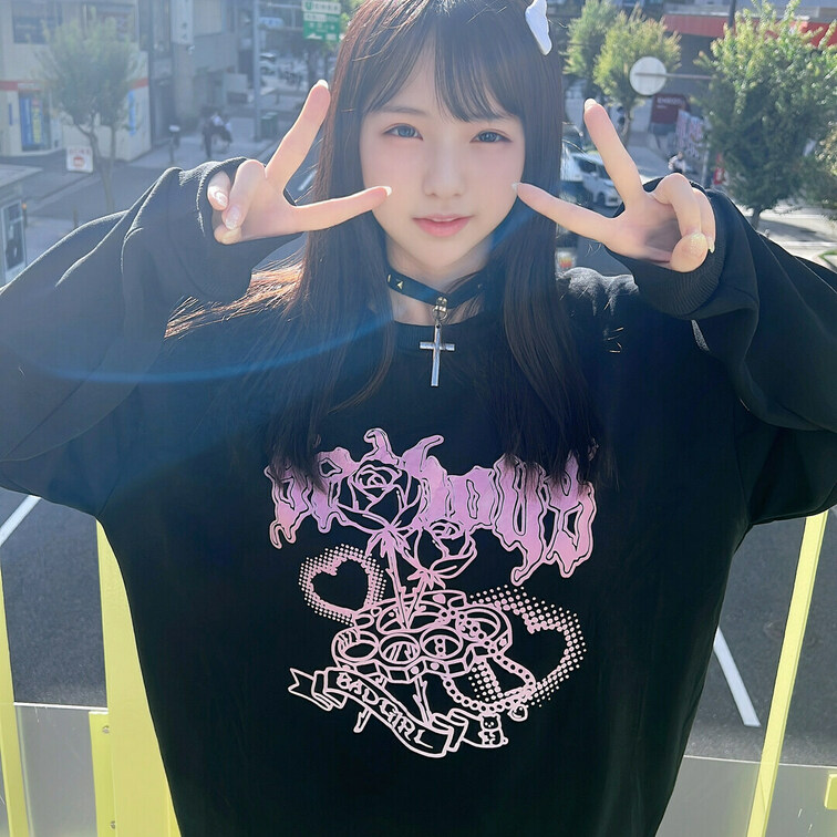 ふだん陰キャで
人見知りでインスタは見る専で
Xだけではイキイキするあすかです

どうもこんにちは

ひさび