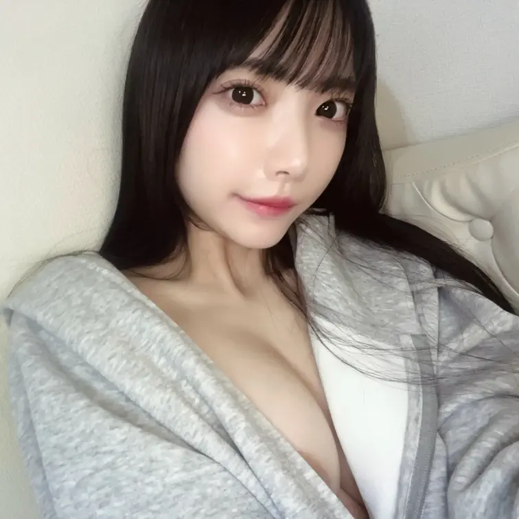 ちょっと見えてる？？