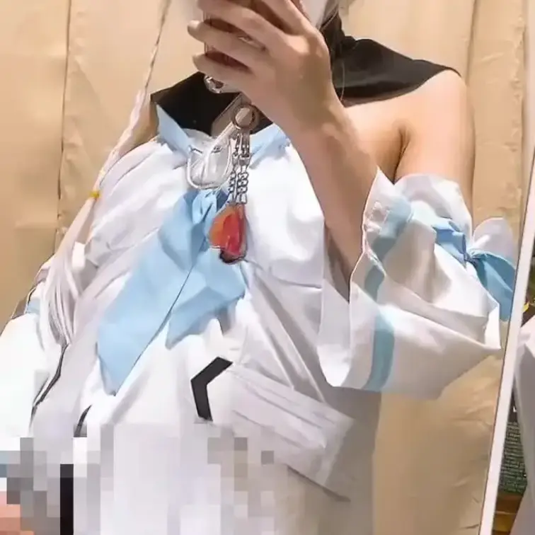fbkコスオナニー