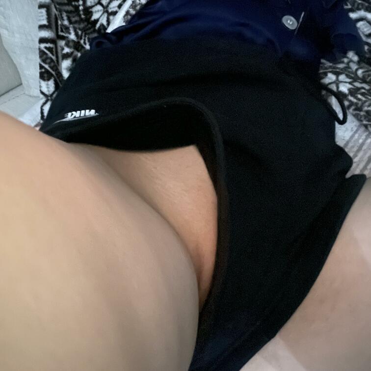 チラ見え？！