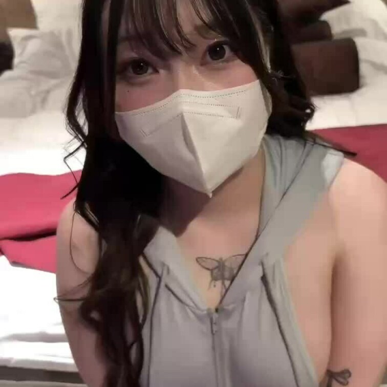 おっぱい大放出😏