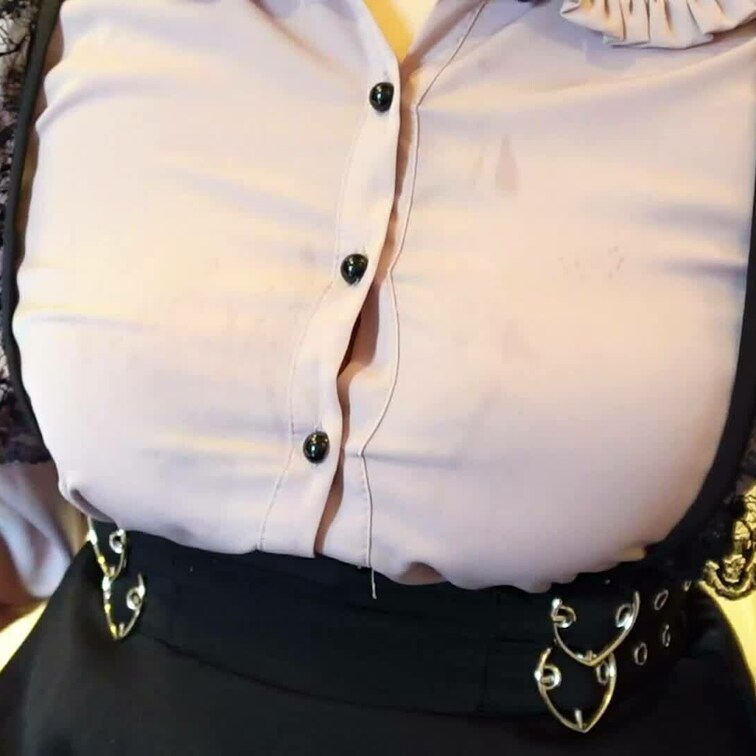 乳首開発日記5月号の乳首とクリをローターで三点責め動画です！
いつもおかずにしてくれて、ありがとうございます❤