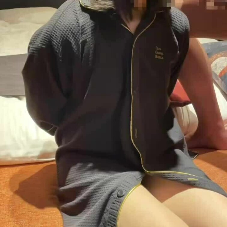 本編👇
https://myfans.jp/posts/22044e6f-fab8-44fd-9328-4441388