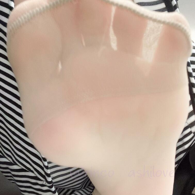 今日のあんよだよ❤️
クンクンしたい？👣