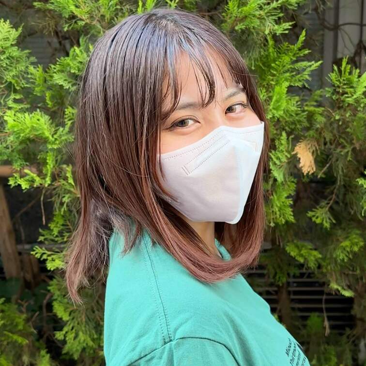 #86【KAEDE 25歳】
今回ストリートスナップに協力してくれたのは、グリーンカラーのコーデがお似合いのKAEDE