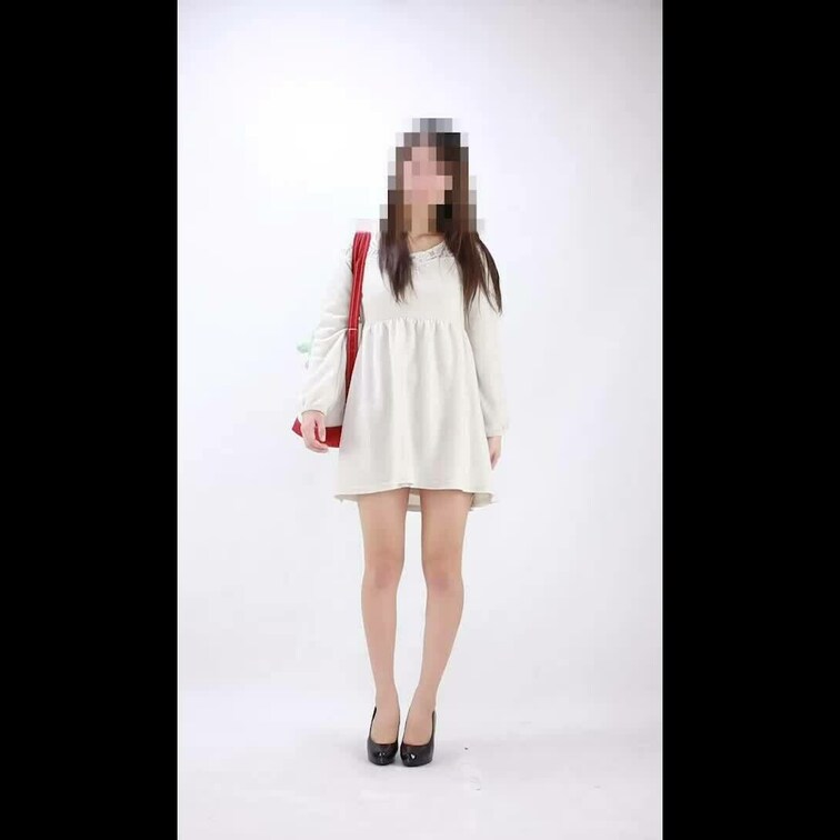リクエスト作品

ワンピースでパンチラ狙い撮影

パンツを脱いだりずらしたりの危険なポーズ

自分で水濡れシ