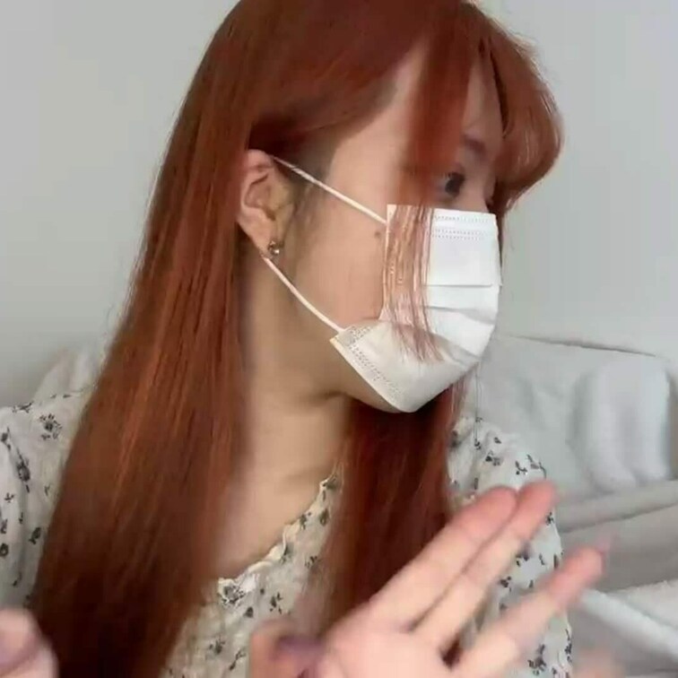 【みれい 20 歳】

みれいさんのライブ配信動画です
生配信 だと、1 回の有料配信を視聴すると、おおよそ平均 