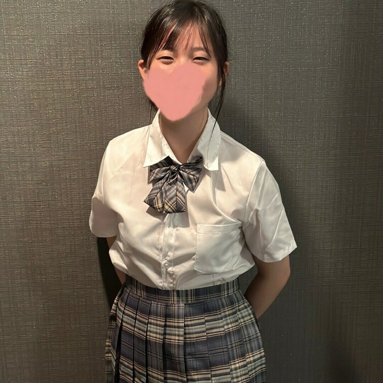 森○奈美女の長尺激エロ動画です。相変わらずの格好で楽しませていただきました。。。超おすすめ作品です。
