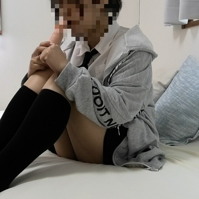 【ファン限定フル動画】🎁

女子高◯生はこんな風に学校終わりにオナニーしてます。