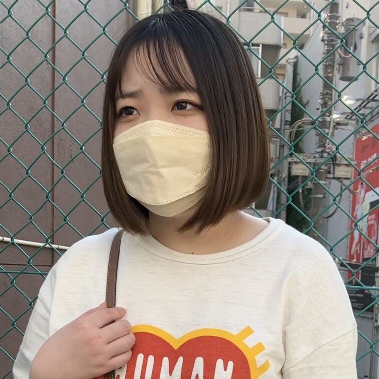 ＃3【 NAE 21歳】
今回ストリートスナップ撮影に協力してくれたのは、human madeのTシャツがポイントの芸