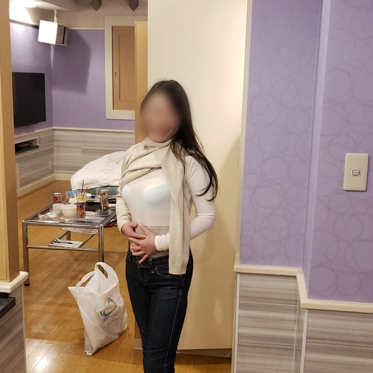 支援者様からたまには
私服姿を見たいとリクエストいただいたのでー
どうですか？