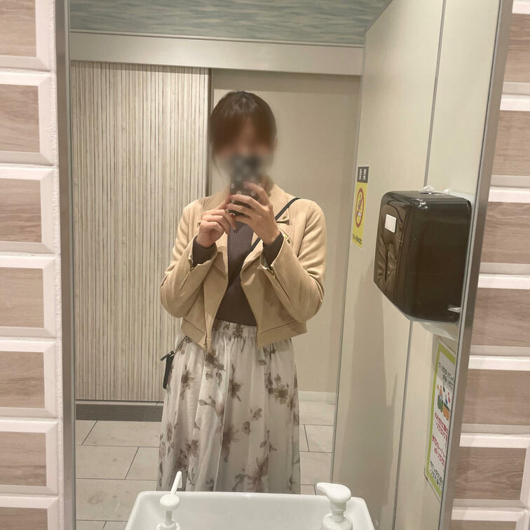 これが、こう🥰
こんばんは✨サクッと自撮り📸
今日はオーブントースターを買いに行きました!
明日からは本格的な寒さ