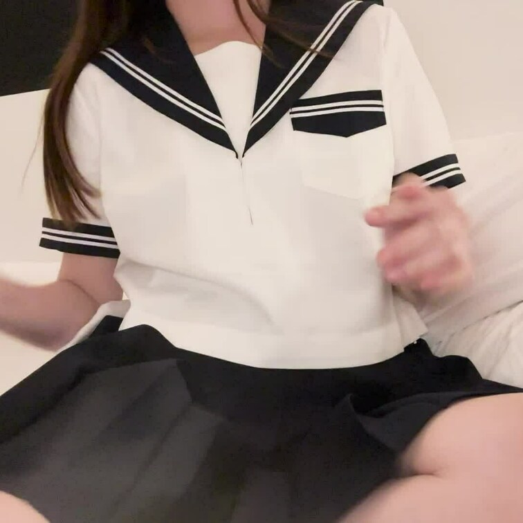まんの形にパンツ濡れた☺️