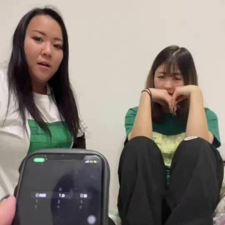 皆様いつもご購入ありがとうございます☺️
今回のくすぐり動画はこちらです👍

是非見てあげてくださいね(  ˆОˆ