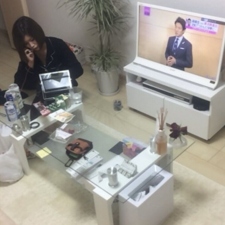 自作にて、女の子の彼女や友人と面白い系の
ショートムービーやら動画、パロディな18禁な動画を撮影したりしてます。

