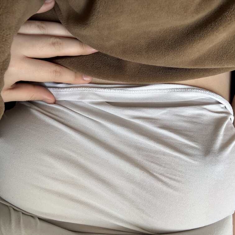 弄ったりしないで常にこんなわかりやすい乳首になっちゃってるのちょっと恥ずかしいかも……
でもさわりやすくていいよね🥺