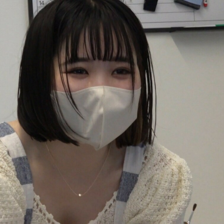 ちょい見せ。本編はこちらから→
#02【胸チラ/パンチラ】童顔JDのぷっくりパイ/金髪美女のシミパン!エロマン毛!!