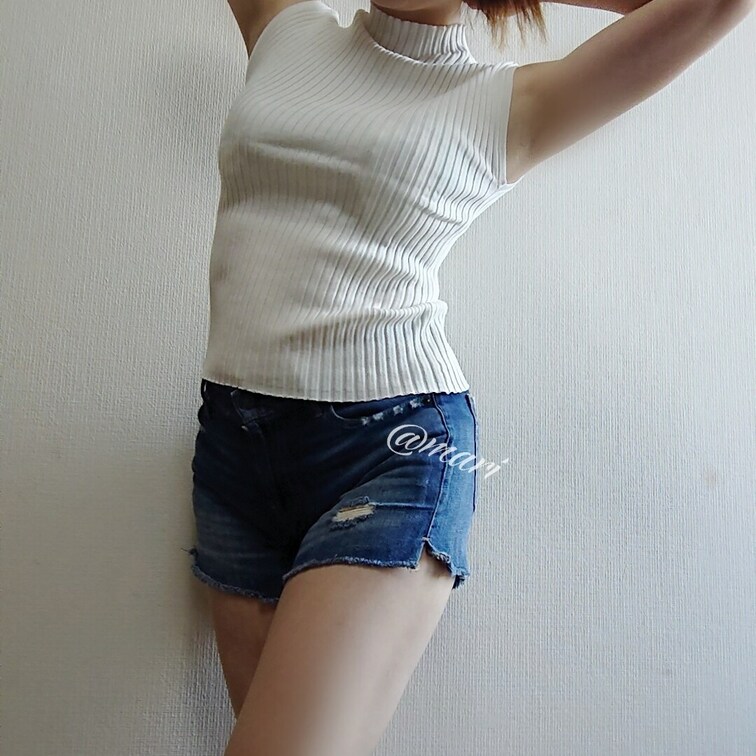 夏ですね~
今日は凄い暑いみたいですね。。
頑張りましょうねぇぇ⸜(*ˊᗜˋ*)⸝
#ショートパンツ
#脇