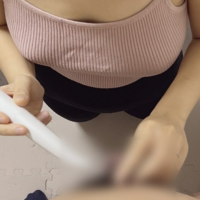 【プラン限定】ちょいエロメンズ脱毛ごっこしてみた❣️

フェラするとき、おけけがあるとかゆいからね〜(*´Д｀*)