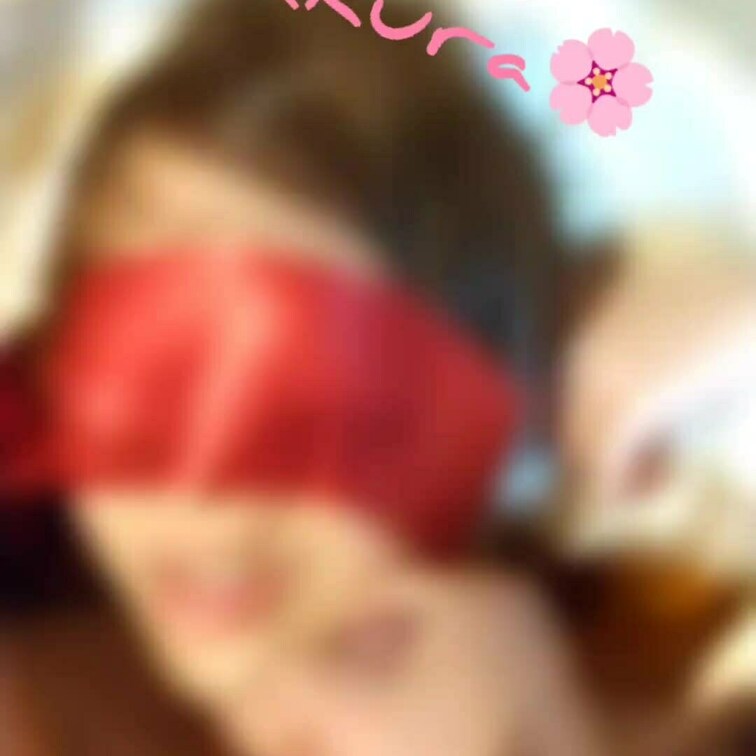 お顔にいっぱいかけられちゃいました💕💕