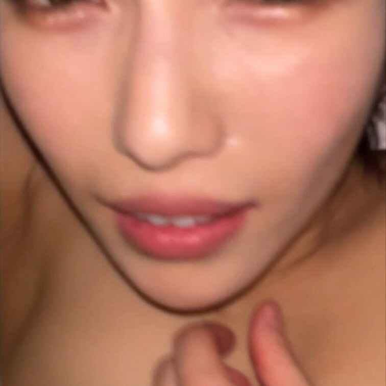 本編の一部見せちゃいます。
美しい人妻とのハメ撮り動画です。

長尺60分の本編FULLはこちら
　　　　↓

