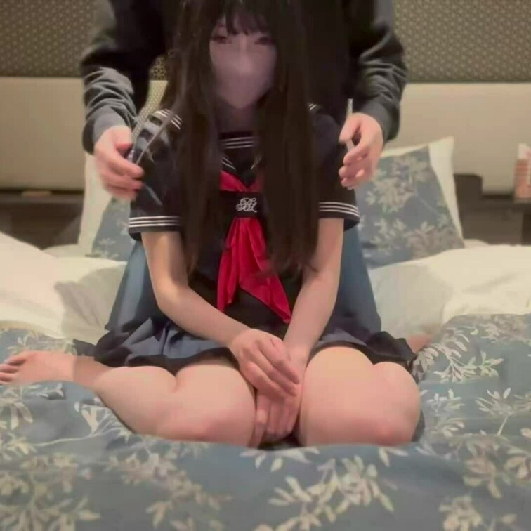 制服第2弾です♡
次はどんなコスプレしようかな🤔
