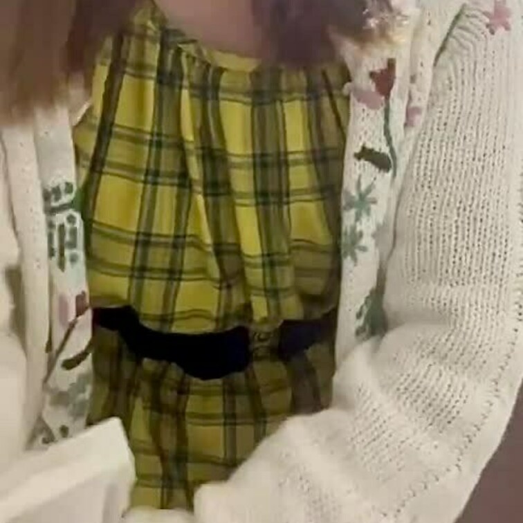 我慢できなくて駅のトイレで💩しました❣️臭くてごめんなさい🙇‍♀️

続きはX会員様アカウントで💩💕