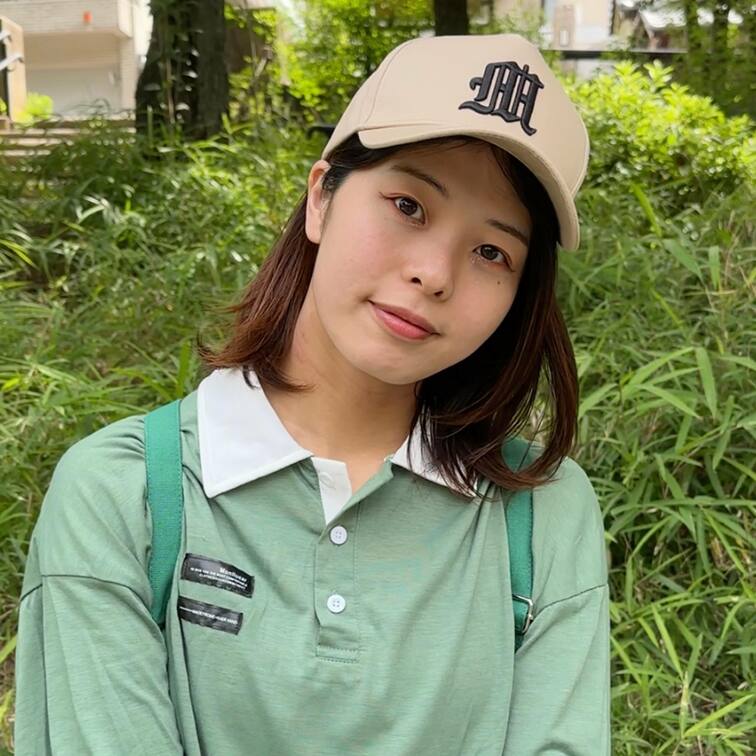 #78【YUNA 24歳】
今回ストリートスナップに協力してくれたのは、ライトグリーンを基調としたメンズライクコーデが