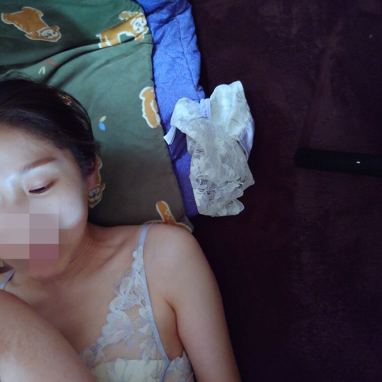 撮影日：2023/06/26

ゆうちゃんに腰振るだけの動画。一点見つめてお人形さんのよう。

