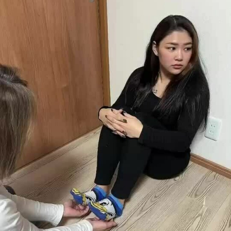 皆様いつもご購入ありがとうございます☺️
今回のくすぐり動画はこちらです👍

是非見てあげてくださいね(  ˆОˆ