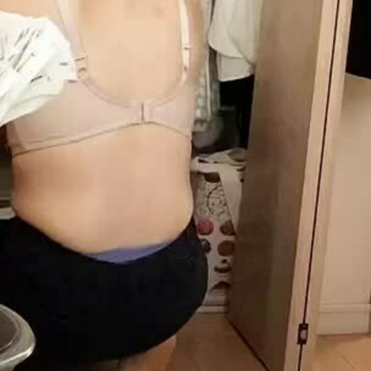 愛妻M💕のお着替えシーンを🩷
ショートですがのぞき見🫣よろしくお願いします💓