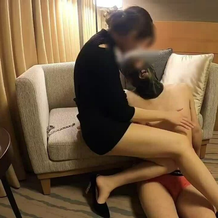 超絶美脚美女様にエロく攻められ、骨抜きにされ、ひたすら弄ばれます✨

フルは↓↓↓

https://myfan