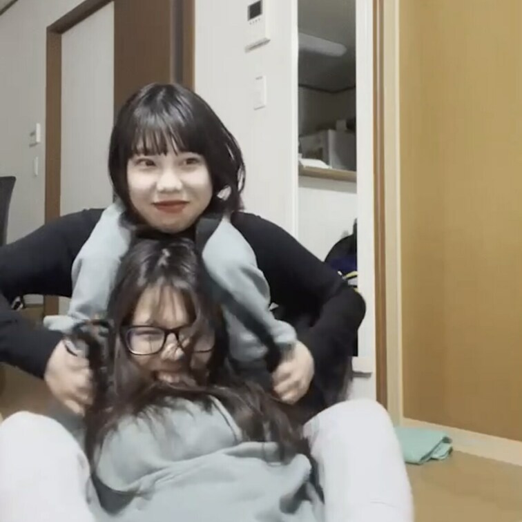皆様いつもご購入ありがとうございます☺️
今回のくすぐり動画はこちらです👍

是非見てあげてくださいね(  ˆОˆ