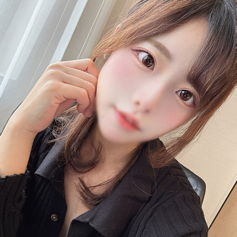キャバ嬢のみほちゃん♡500万貢いで念願の合体♡Gカップの巨乳キャバ嬢にイチャラブ中出し。フェ◯チオ、騎乗位の極上テクニ