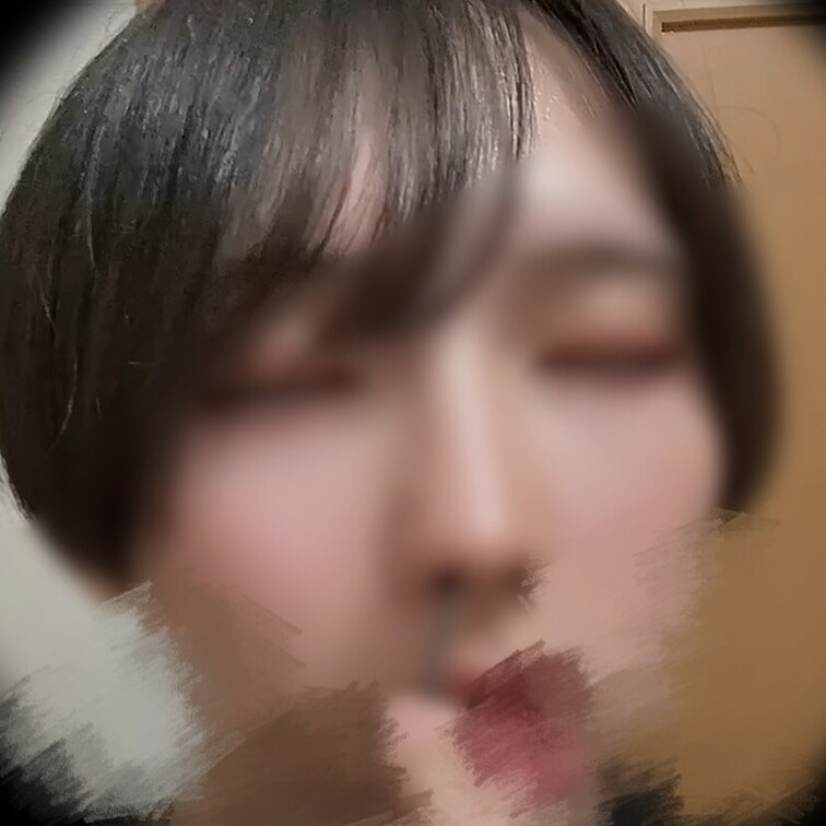 リクエスト動画。
綿棒で鼻をくすぐって出たくしゃみを撮影