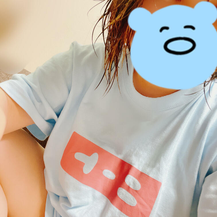 お風呂上がり。
パジャマはアニメ&ネタTシャツが多め。笑
今度、リクエストいただいた動画に挑戦してみようと思います!