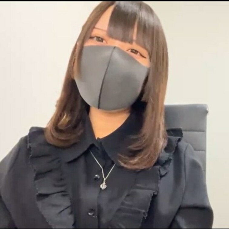【りん 18 歳】

りんさんのライブ配信の無課金部分を【見逃し配信】できちゃいます

生配信 だと、見逃してし