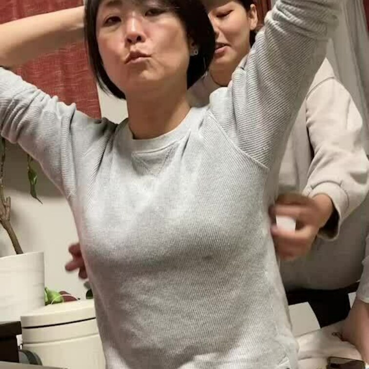 皆様いつもご購入ありがとうございます☺️
今回のくすぐり動画はこちらです👍

是非見てあげてくださいね(  ˆОˆ