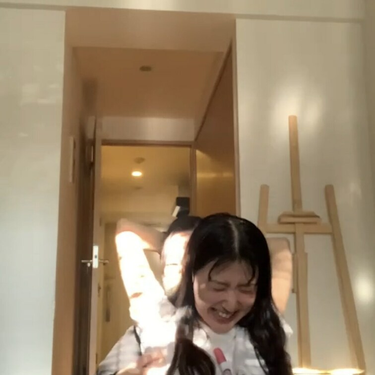 皆様いつもご購入ありがとうございます☺️
今回のくすぐり動画はこちらです👍

是非見てあげてくださいね(  ˆОˆ