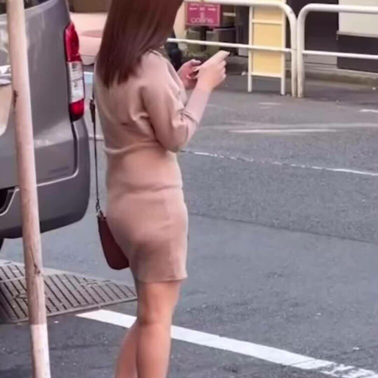 むちむちの巨乳人妻とマッチング。
ファラチオしてくれてたっぷりお口に射精しました。

本編のダイジェスト公開。
