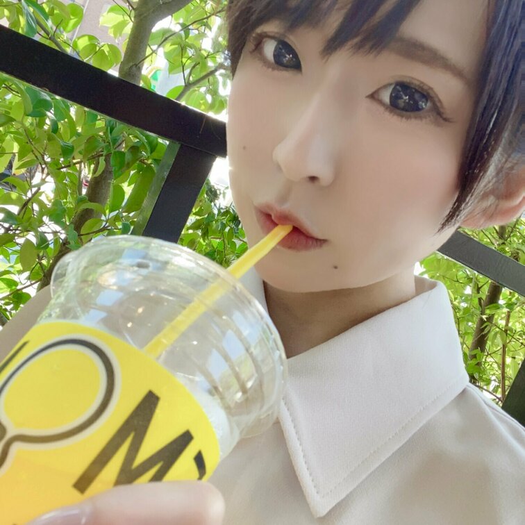 らぷらぷまんごーがらぷらぷまんごーであるゆえん🥭
マンゴー好きのらぷらぷがとあるレモネード屋さんの「ラプラプマンゴーレ