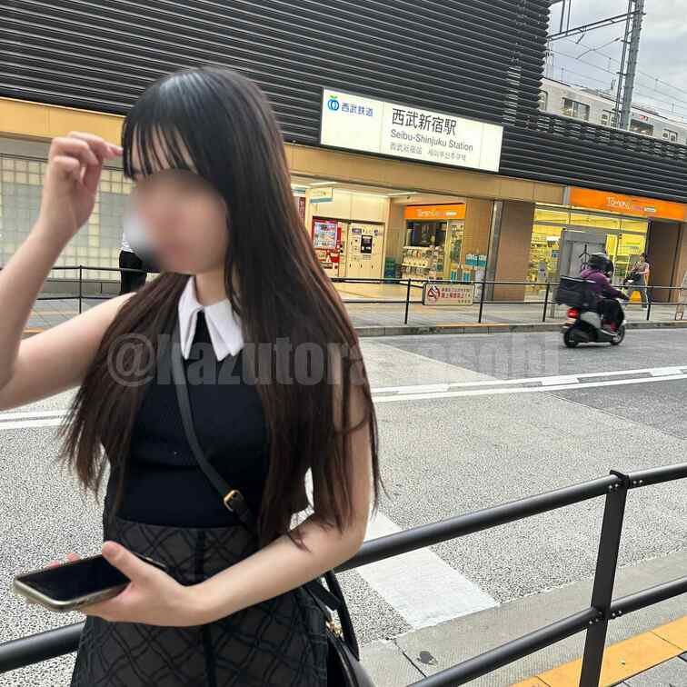 【完全顔出し】
バトミントン部の○○○と危険日中出し密会🏩⚠️

ドMな彼女を○○○めして「危険日だけどいいよ」と