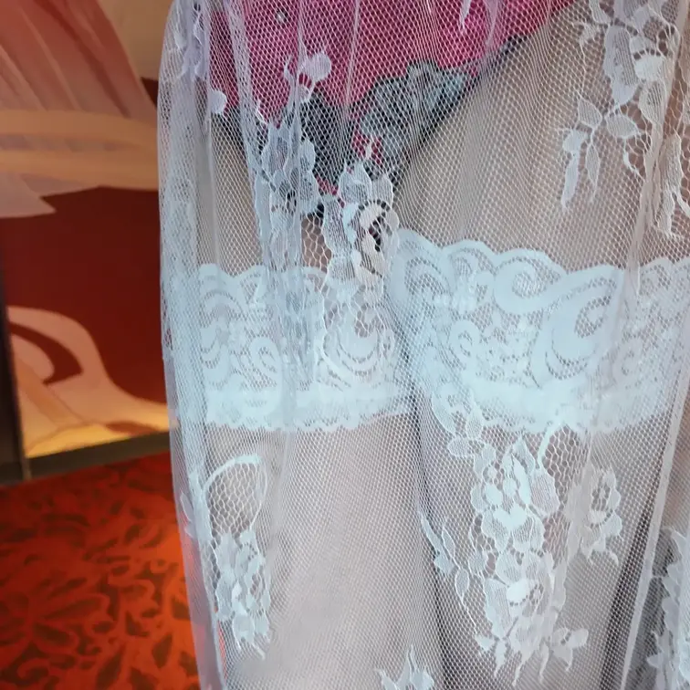 ポッチャリ熟女です