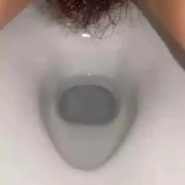 今日のぽぽぽのおしっこ動画🥰