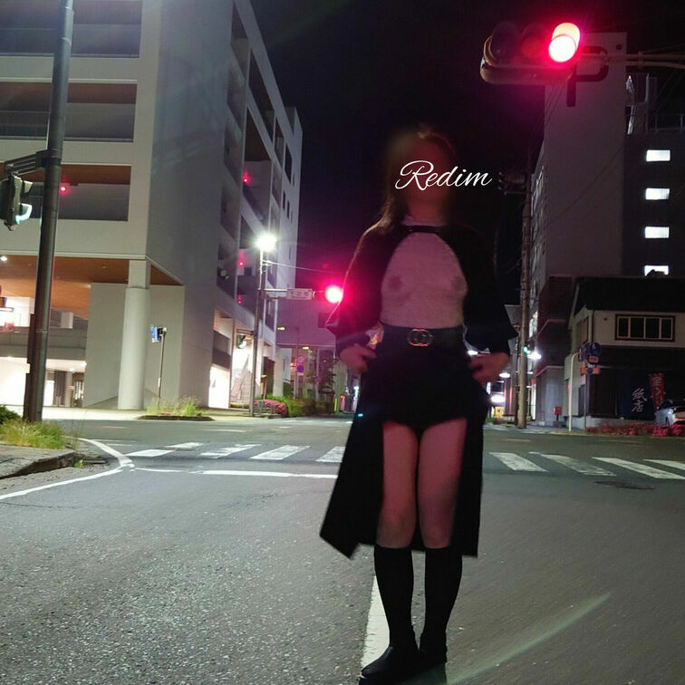おはよう御座います♪

昨日から群馬県に来てます(^o^)
写真は昨夜、街で呑んだくれた帰り道の様子です(笑)
