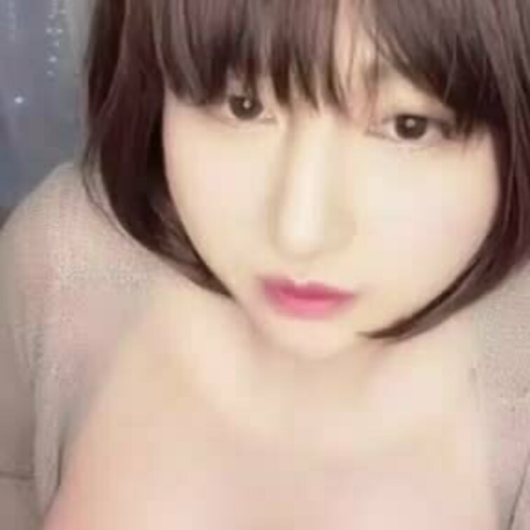 「ショートボブスタイルなわたしの…爆乳で完全に挟み込んでのパイズリ、そして挟射」

※サンプル動画
ニーハイブーツ