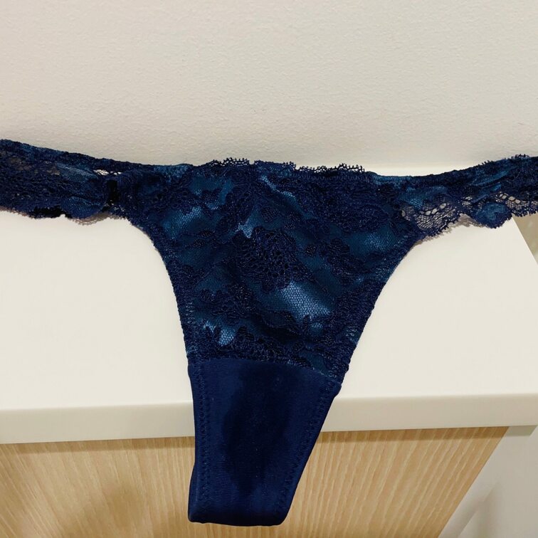 勤務中に職場の○○○で撮りました💕
